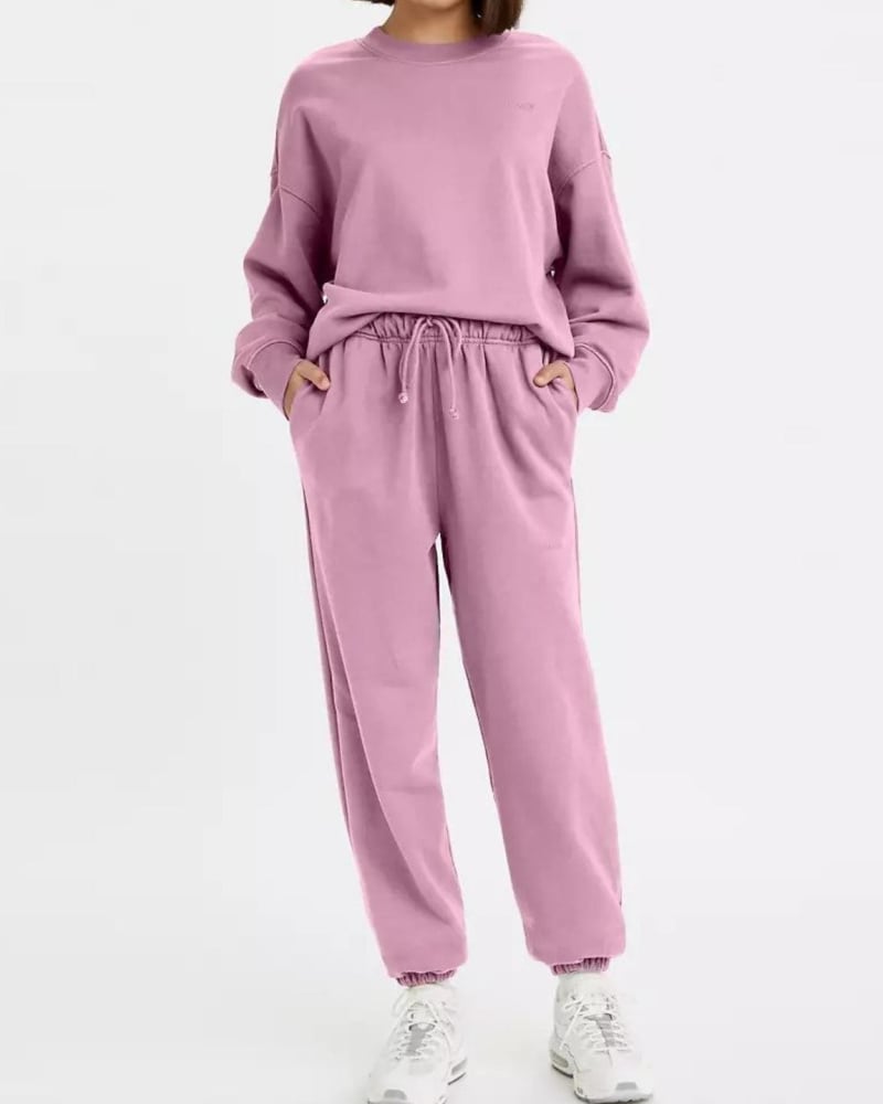 Front of a model wearing a size L Wfh Sweatpants in Winsome Orchid in Winsome Orchid by Levi's. | dia_product_style_image_id:346041